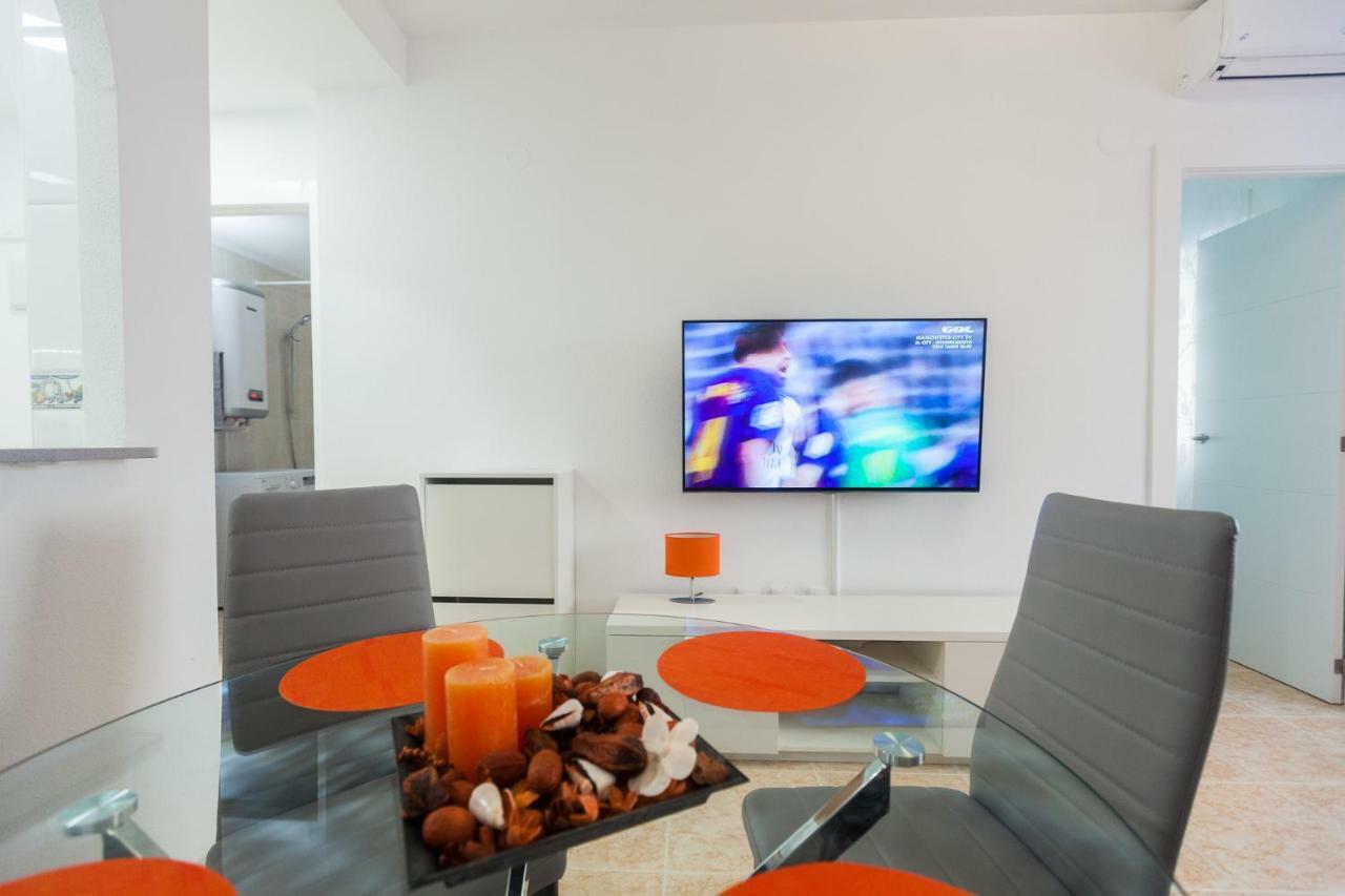 Apartment On San Julian Торевьиа Экстерьер фото