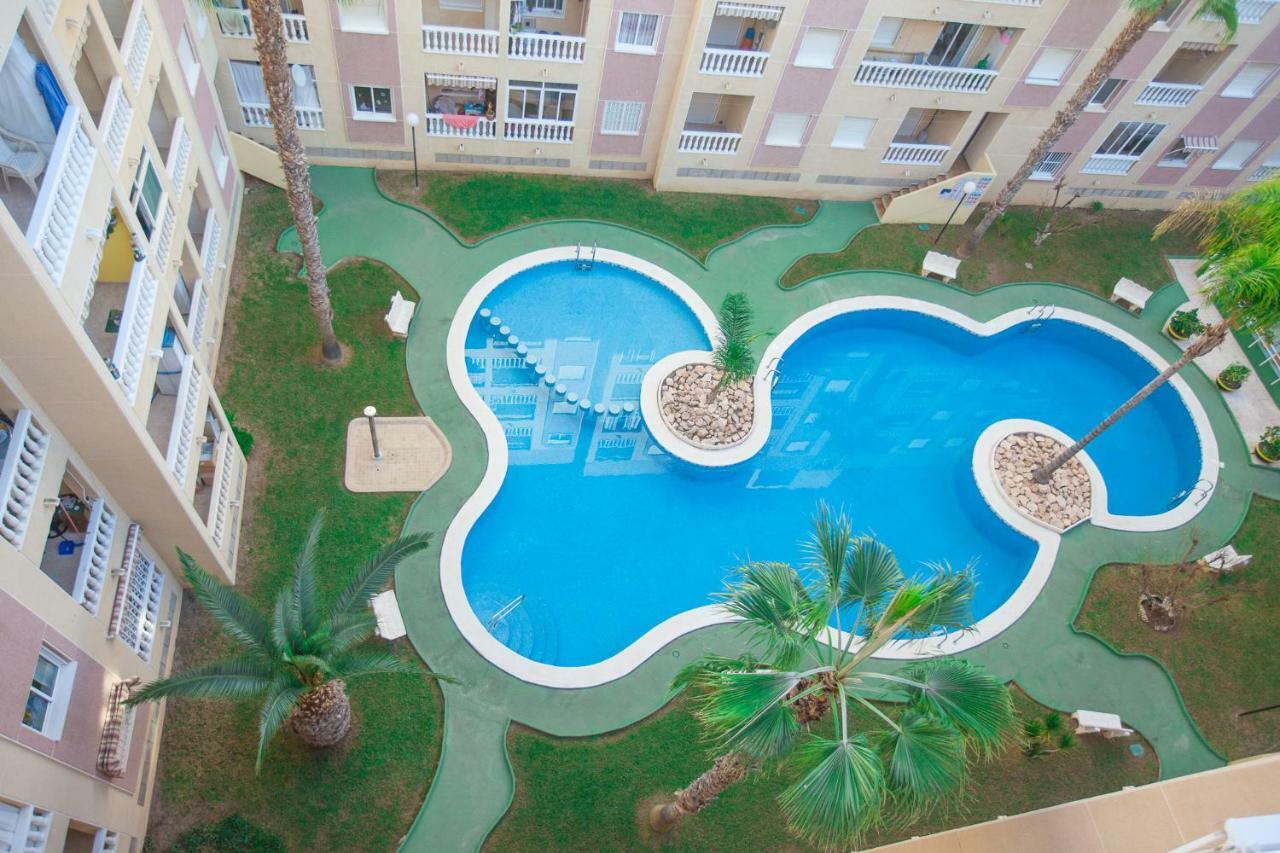 Apartment On San Julian Торевьиа Экстерьер фото